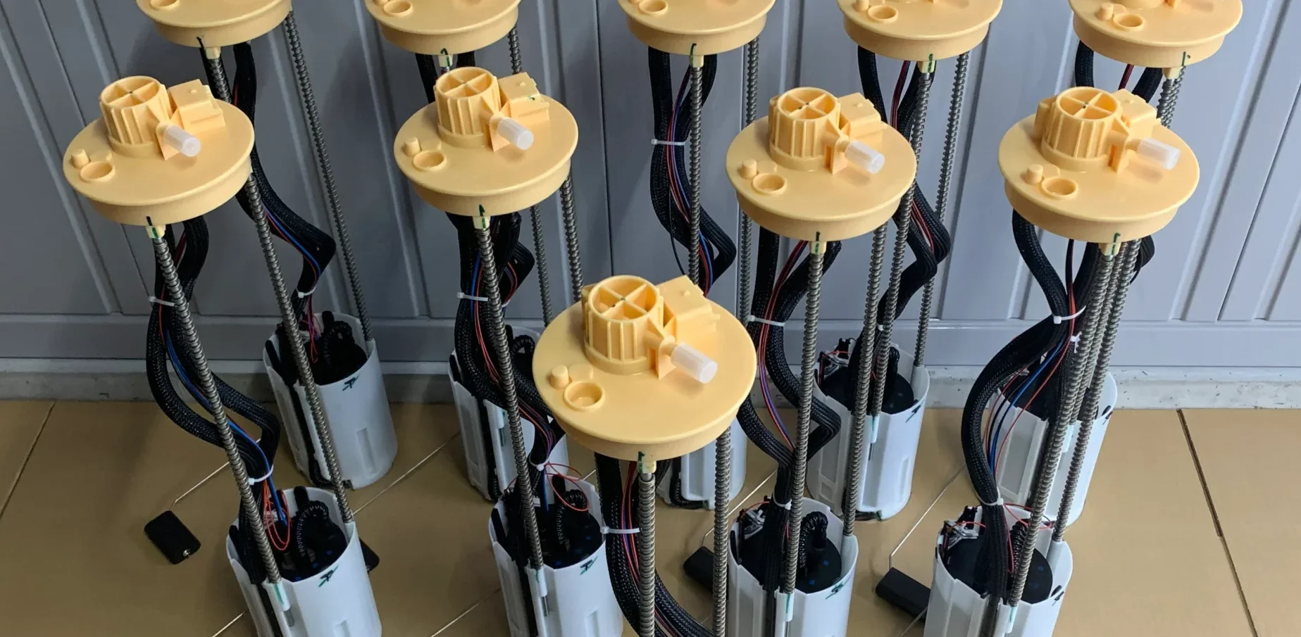 フューエル ポンプ 左側 右側 360 モデナ Modena Ferrari フロート付 フェラーリ 純正OEM Bosch 燃料漏れ