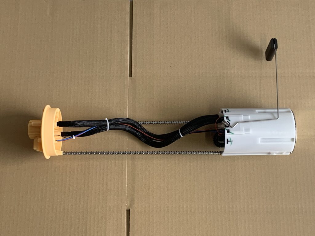 フューエル ポンプ 左側 360 モデナ Modena Ferrari フロート付 フェラーリ 純正OEM Bosch 