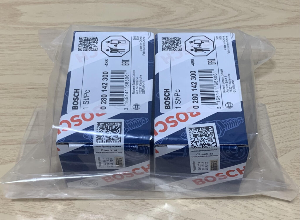 ブリーザーバルブ アンチエバポレーション 355 360 430 456 550 575 599 612 Ferrari