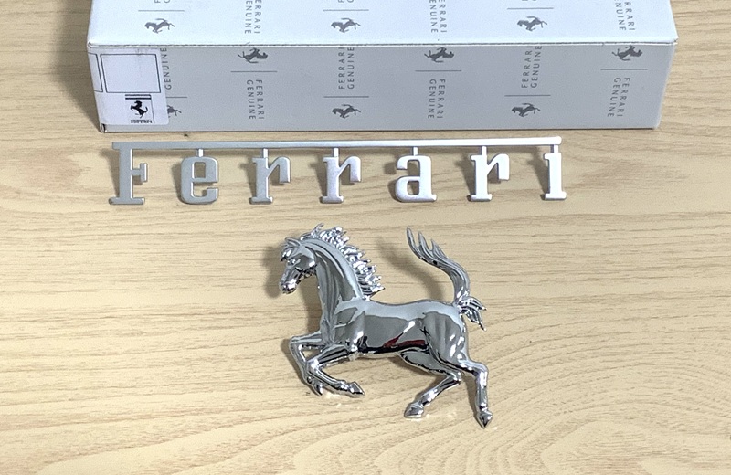フェラーリ リア エンブレム 2ピンタイプ 328 348 F355 360 F430 458 488 Ferrari 純正